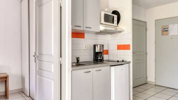 Appartement Standard, 1 chambre, vue piscine 4 personnes | Private kitchen