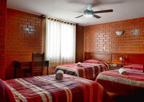 Triple Room | In-room safe, rollaway beds, free WiFi