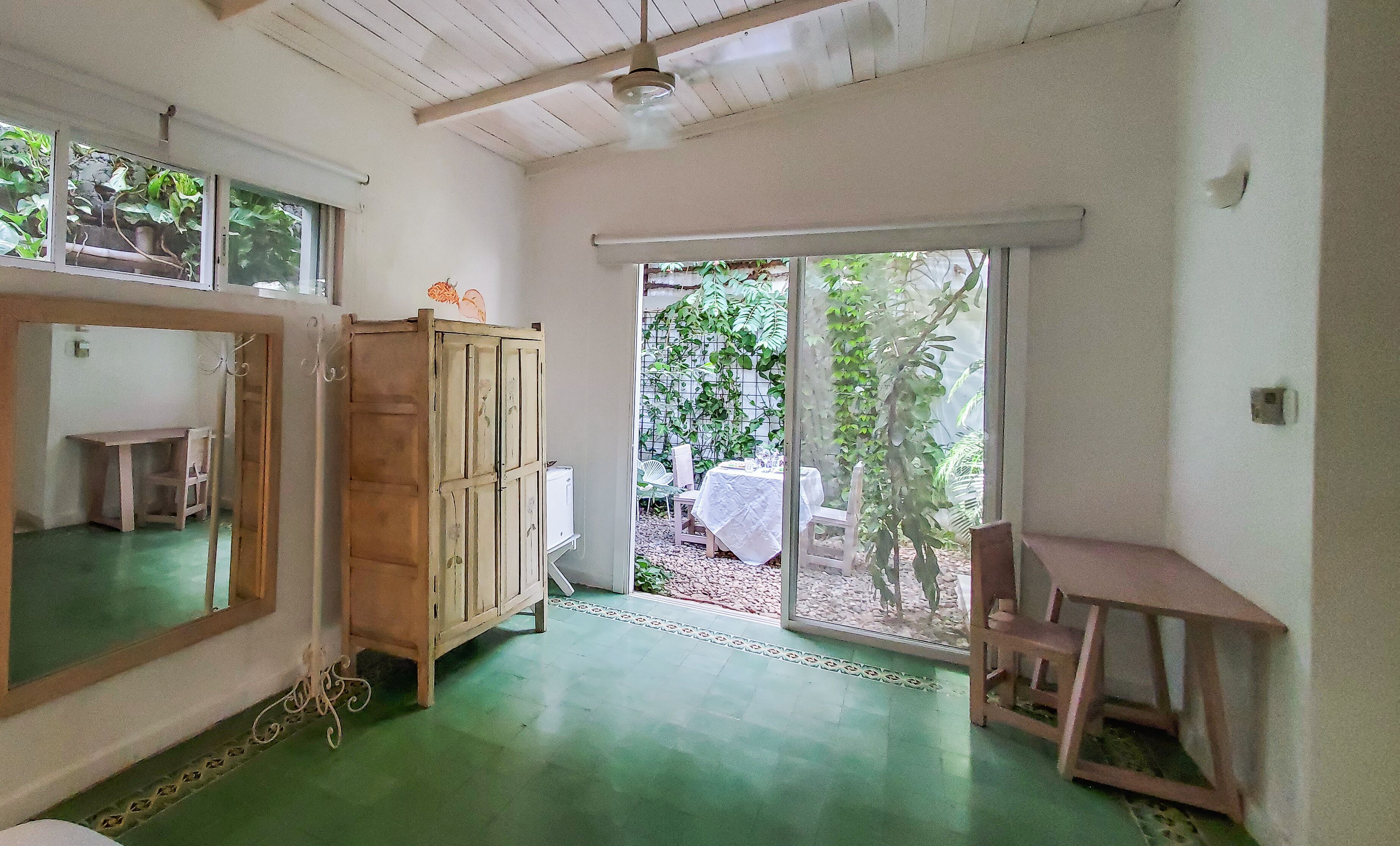 premium double room (single use) | premium bedding, select comfort beds, minibar, in-room safe