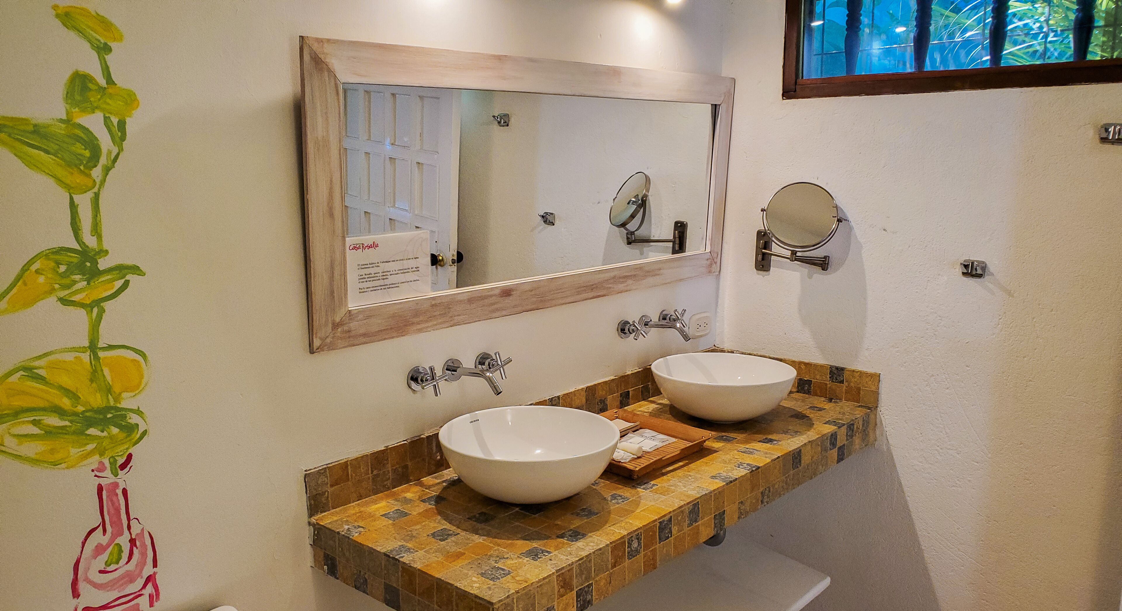 premium room | bathroom | shower, free toiletries, hair dryer, towels