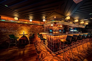Bar (en la propiedad)