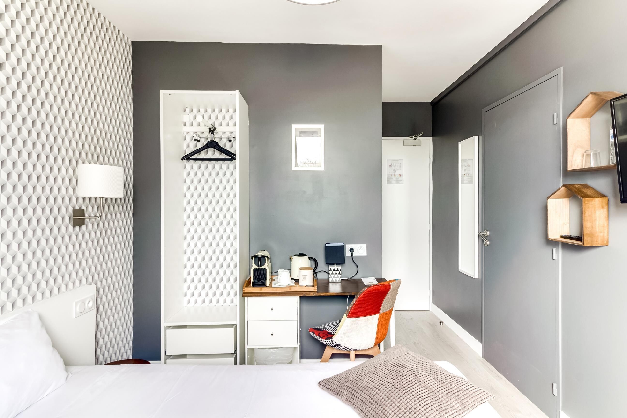 individually furnished, desk, laptop workspace, blackout curtains