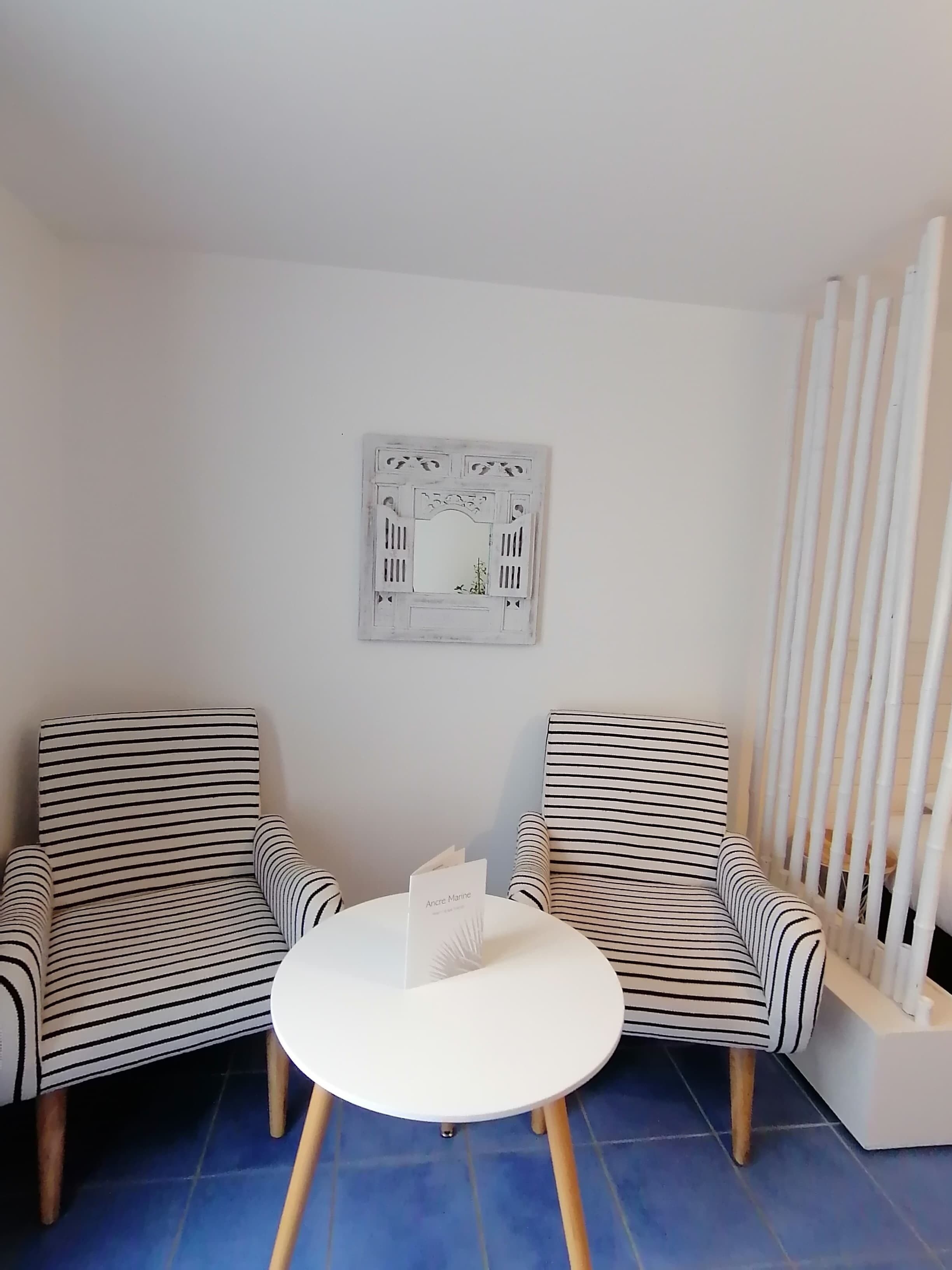 classic suite, terrace | 1 bedroom, premium bedding, in-room safe, individually decorated