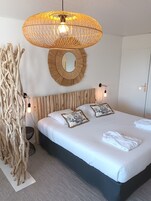 Superior Double Room, 1 Queen Bed | Premium bedding, in-room safe, individually decorated