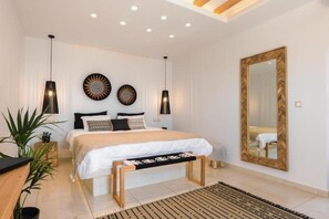 Room - Aegean Land (Naxos)