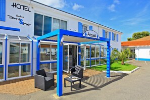 Property entrance - Hôtel Entre Terre et Mer (Beauvoir-sur-Mer)