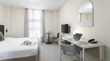 In-room safe, desk, iron/ironing board, free WiFi