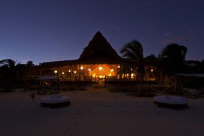 Front of property - evening/night - Las Ranitas Eco Boutique Hotel (Tulum)