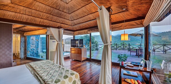 In-room safe, individually furnished, iron/ironing board, rollaway beds