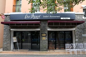 Exterior - The Waterfront Shaw (Paud)