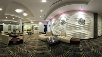 Coin salon dans le hall