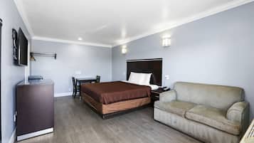 Room, 1 King Bed with Sofa bed