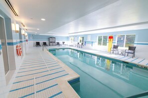 Indoor pool - Holiday Inn Express Hotel of Neptune by IHG (Neptune City)