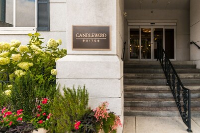 Candlewood Suites Downtown by IHG