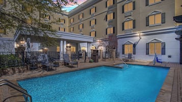 Seasonal outdoor pool
