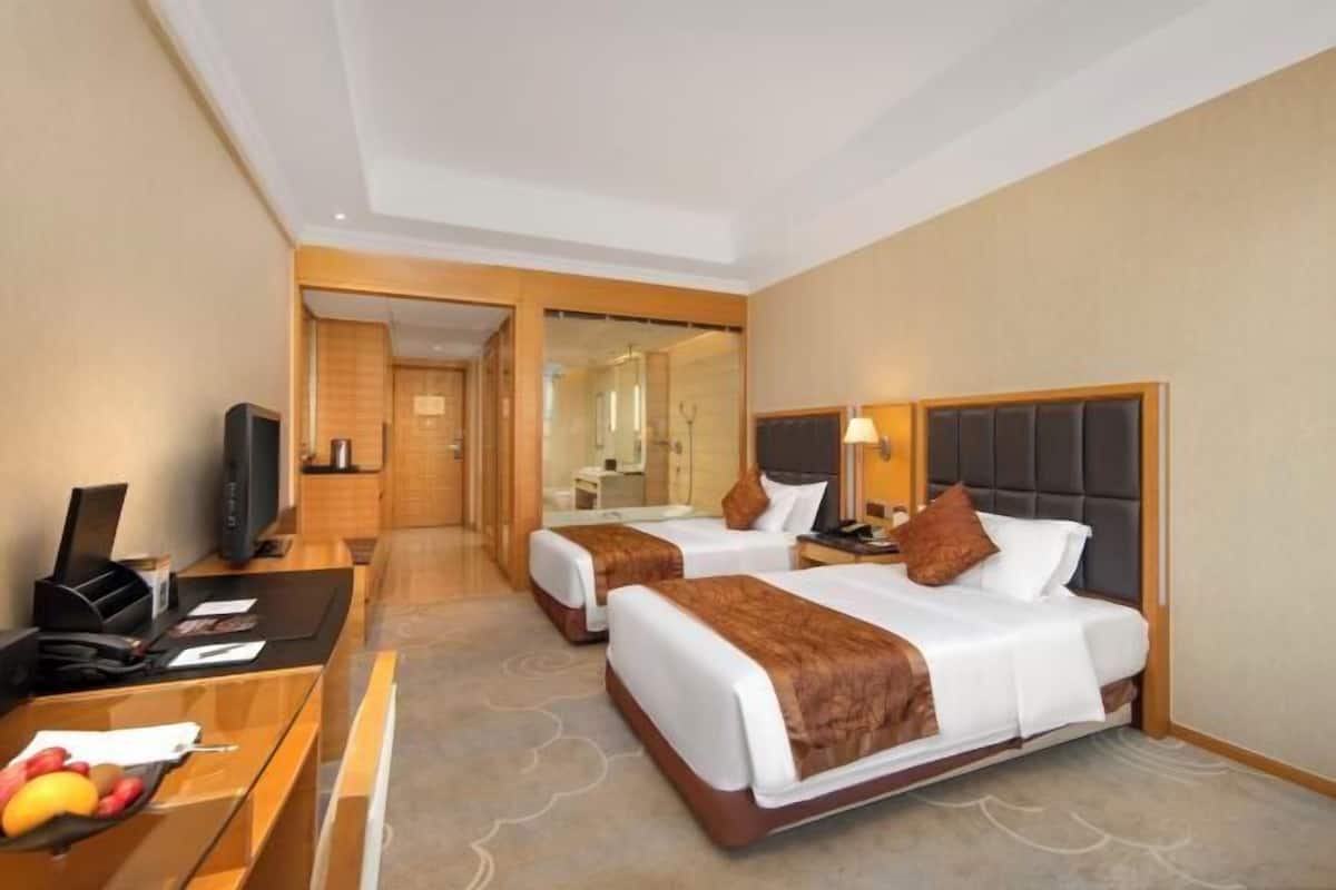 Select Comfort-bedden, een minibar, een kluis op de kamer