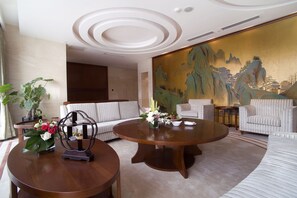 Select Comfort beds, minibar, in-room safe, individually decorated