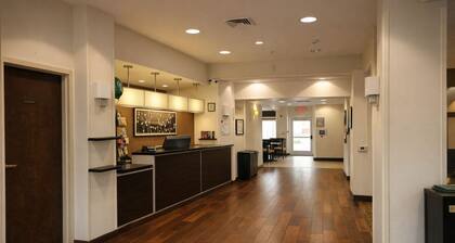 Express Inn & Suites