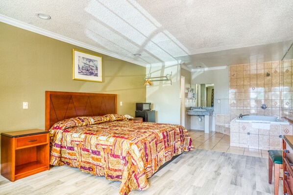 Desk, free WiFi, wheelchair access