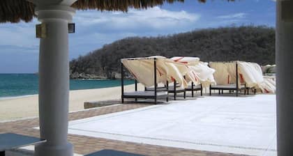 La Isla Huatulco