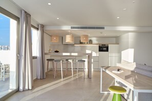 Presidential-Suite, 2 Schlafzimmer, Terrasse (Panoramic Sea View) | Eigene Küche