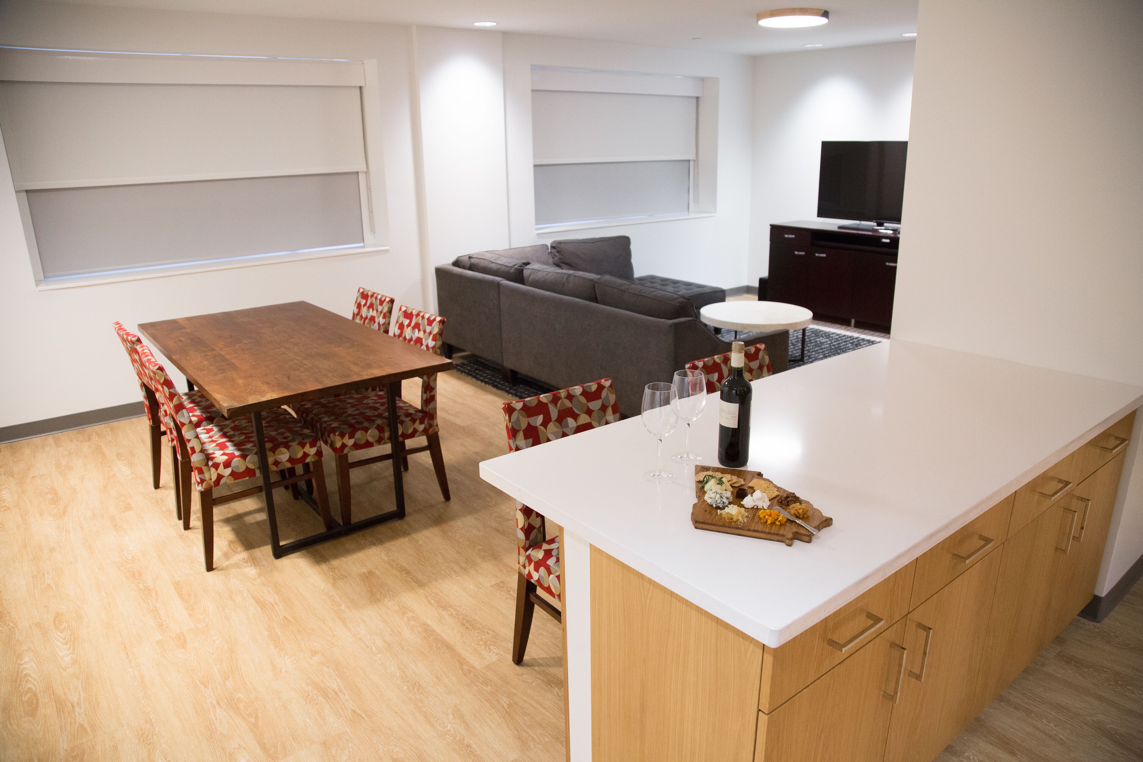 presidential suite, 1 king bed, kitchen | living area | 49-inch smart tv with cable channels, tv