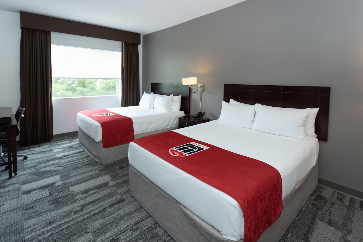 Select Queen Room | 1 bedroom, premium bedding, in-room safe, desk