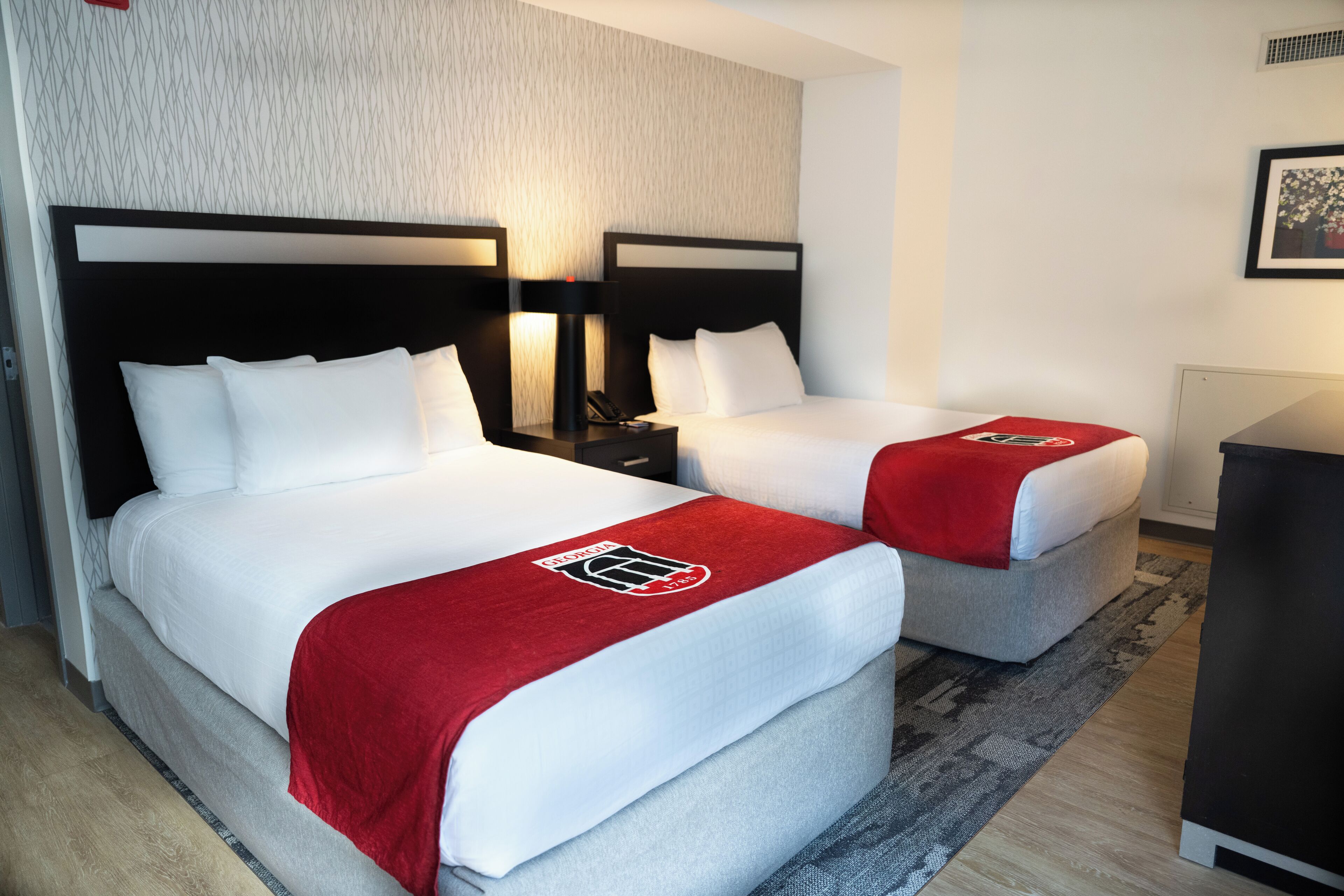 Deluxe Room, 2 Double Beds | Room amenity