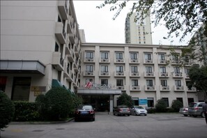 Free self-parking - Jinjiang Inn Shanghai Changning (Shanghai)