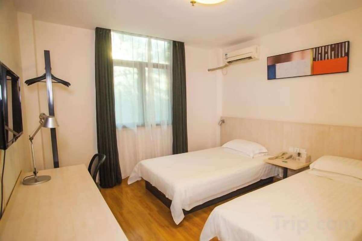 In-room safe, desk, blackout curtains, iron/ironing board (on request)