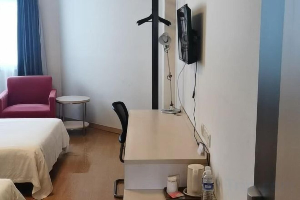In-room safe, desk, blackout curtains, iron/ironing board (on request)