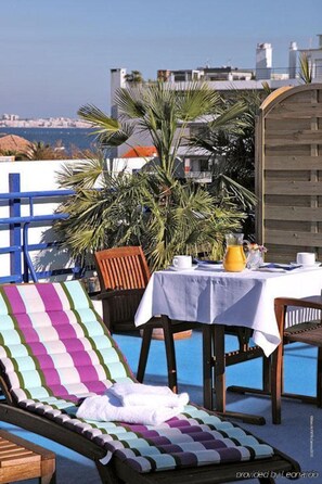 Terrace/patio - Hotel Palm Beach (Cannes)