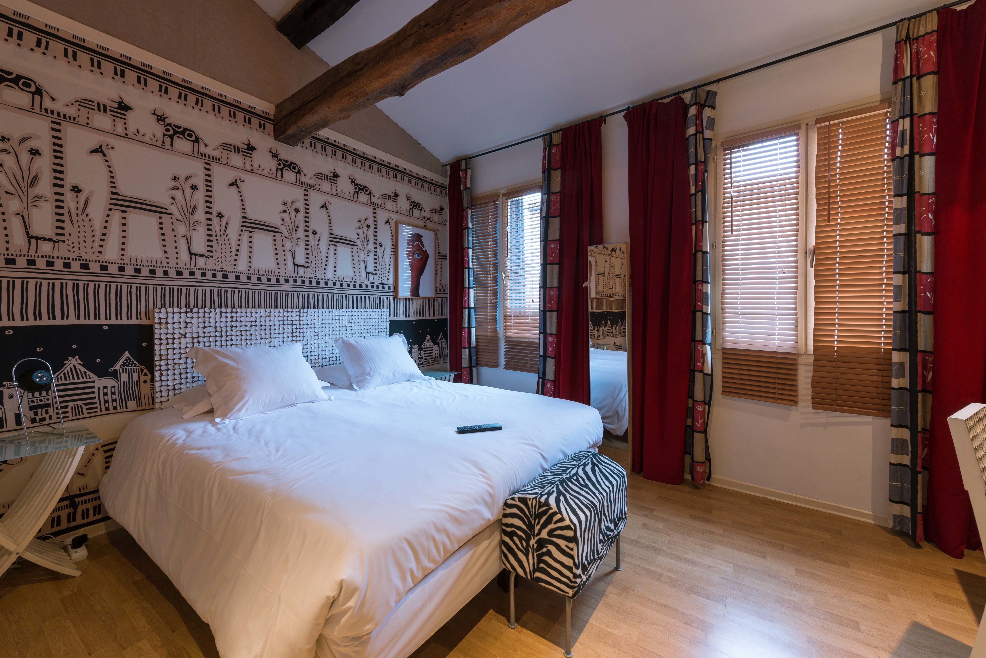 double room (charme) | premium bedding, pillow-top beds, minibar, soundproofing