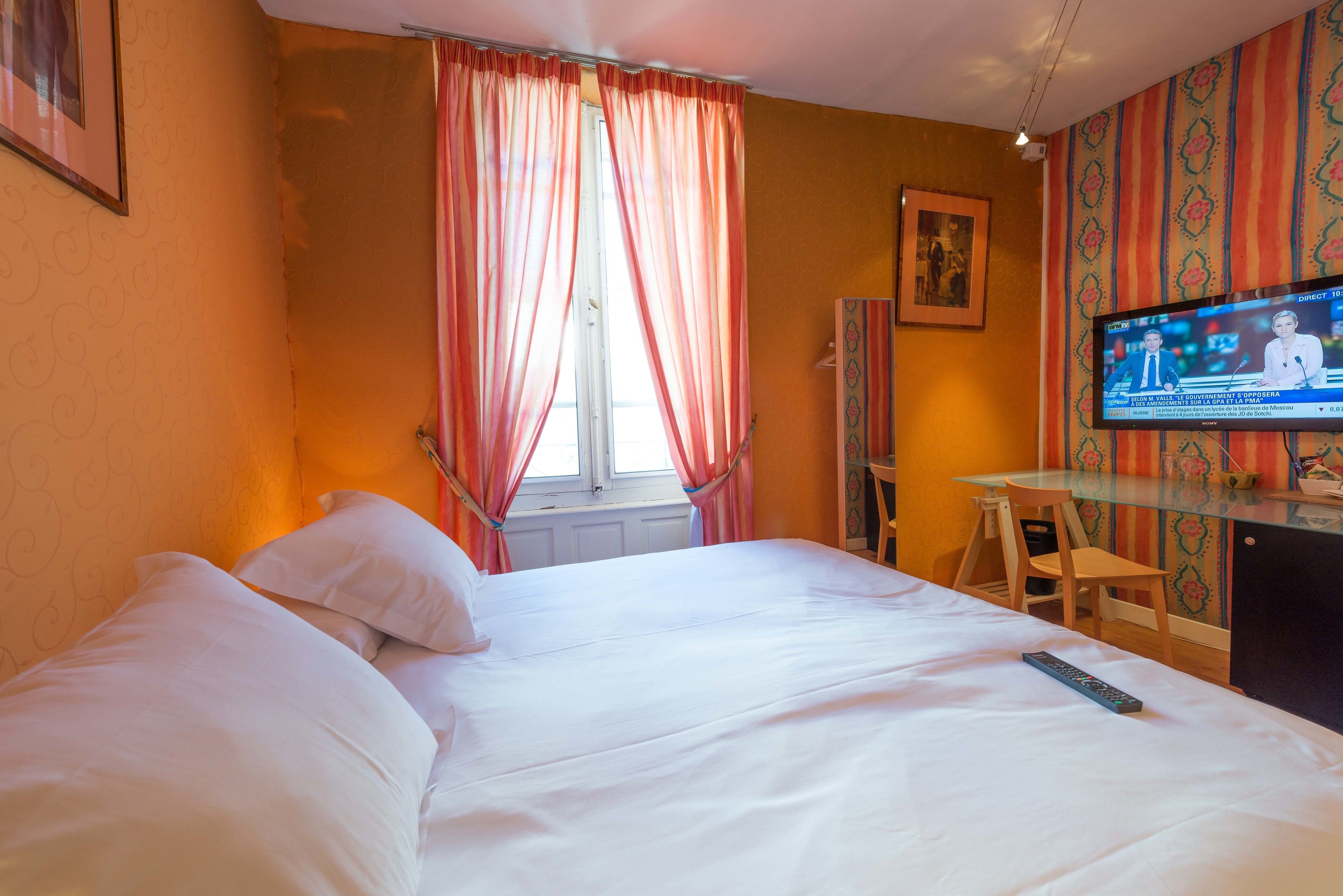 single room (charme) | premium bedding, pillow-top beds, minibar, soundproofing