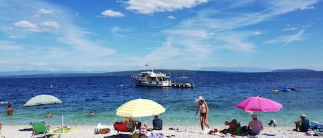 Beach nearby, scuba diving, snorkeling