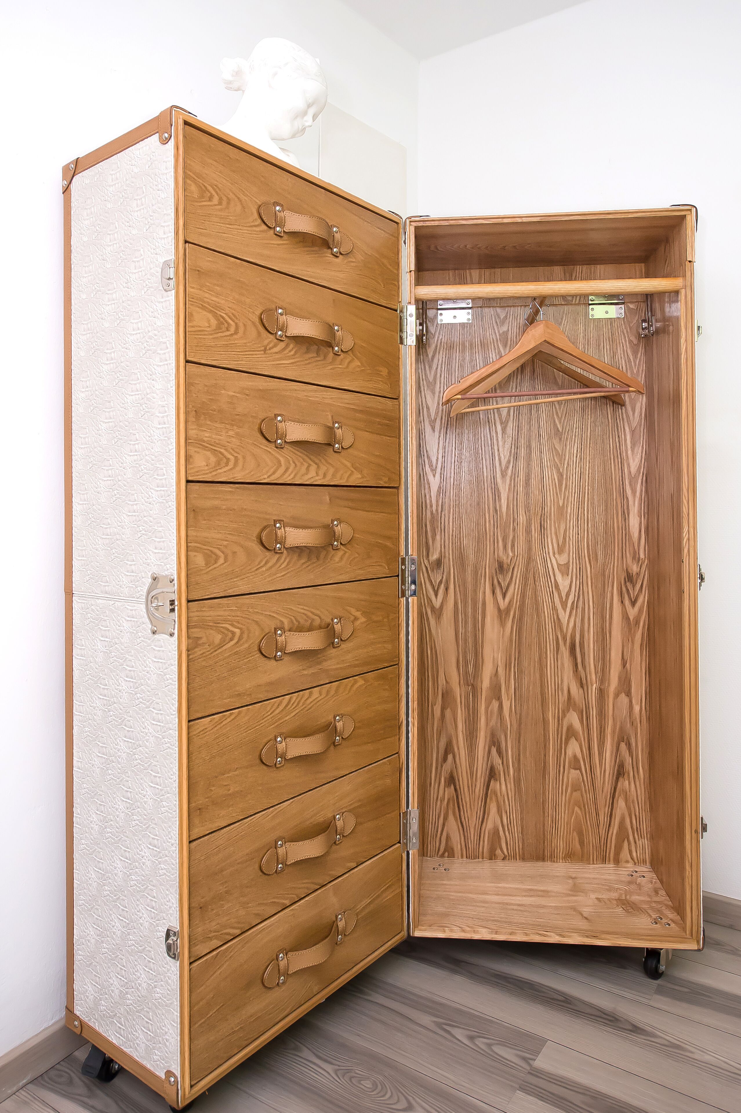 room service – dining