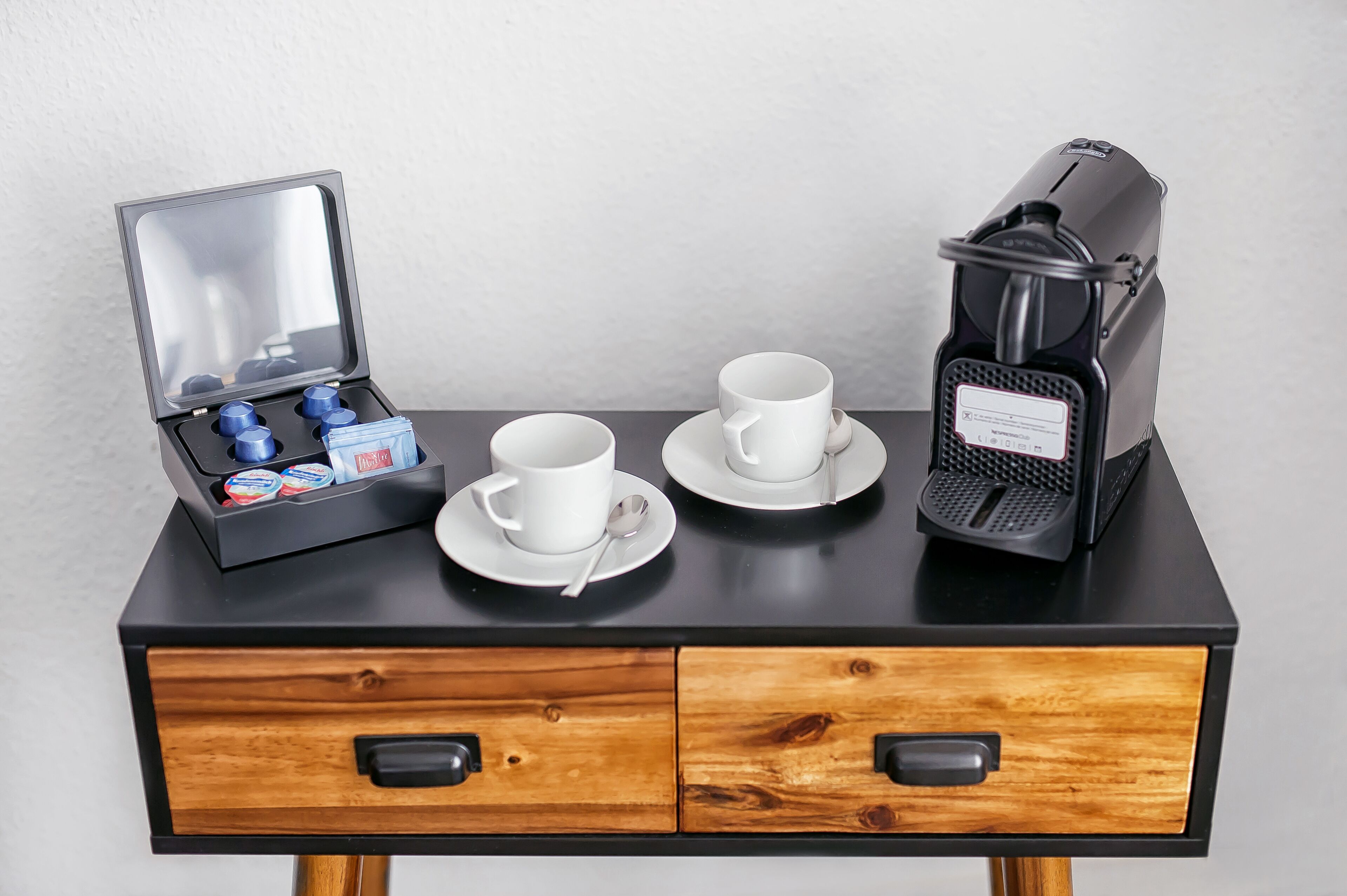 cookware/dishes/utensils