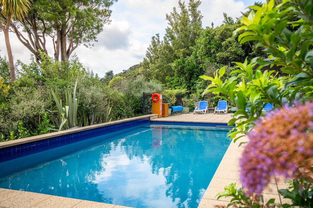 Bay of Many Coves Resort by null