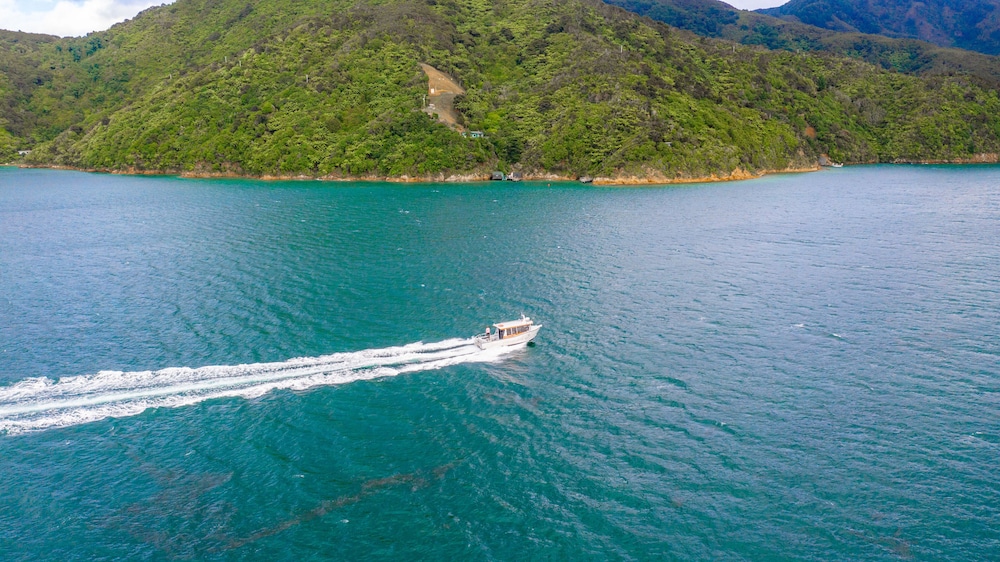 Bay of Many Coves Resort by null