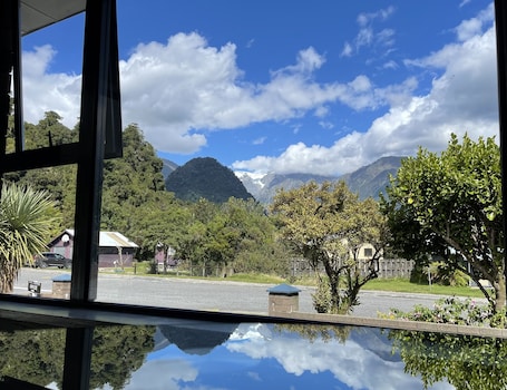 Studio, Kitchen, Mountain View | Mountain view