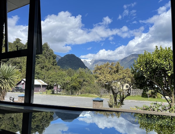 Studio, Kitchen, Mountain View | Mountain view