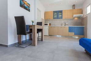 Superior Apartment | Private kitchen | Fridge, electric kettle - Apartmani Ivanovic (Hvar)