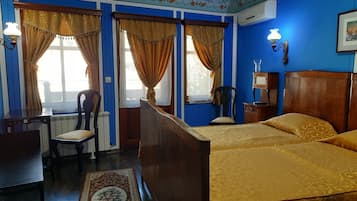 Double Room | Free WiFi, bed sheets