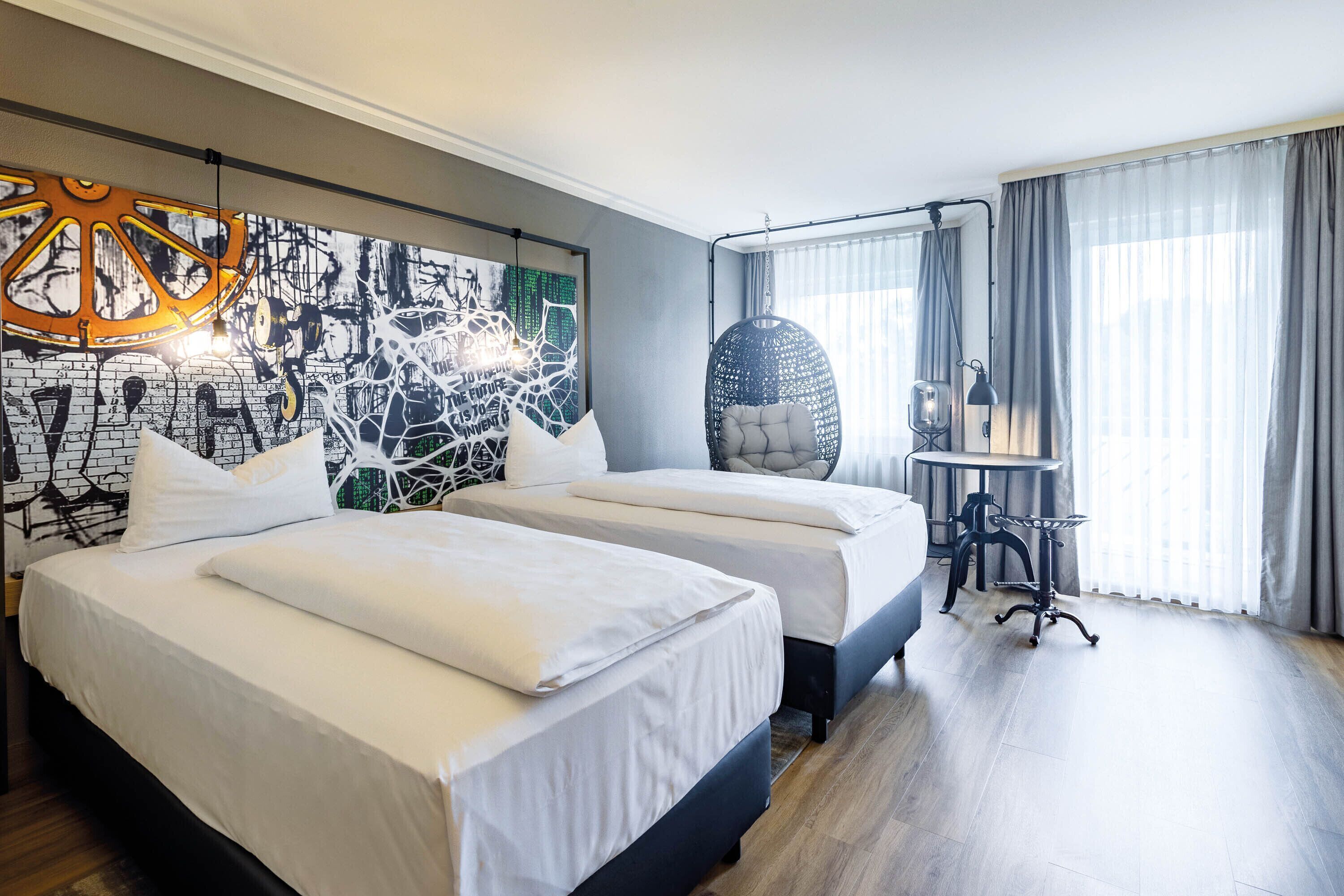 Premium bedding, in-room safe, individually furnished, desk