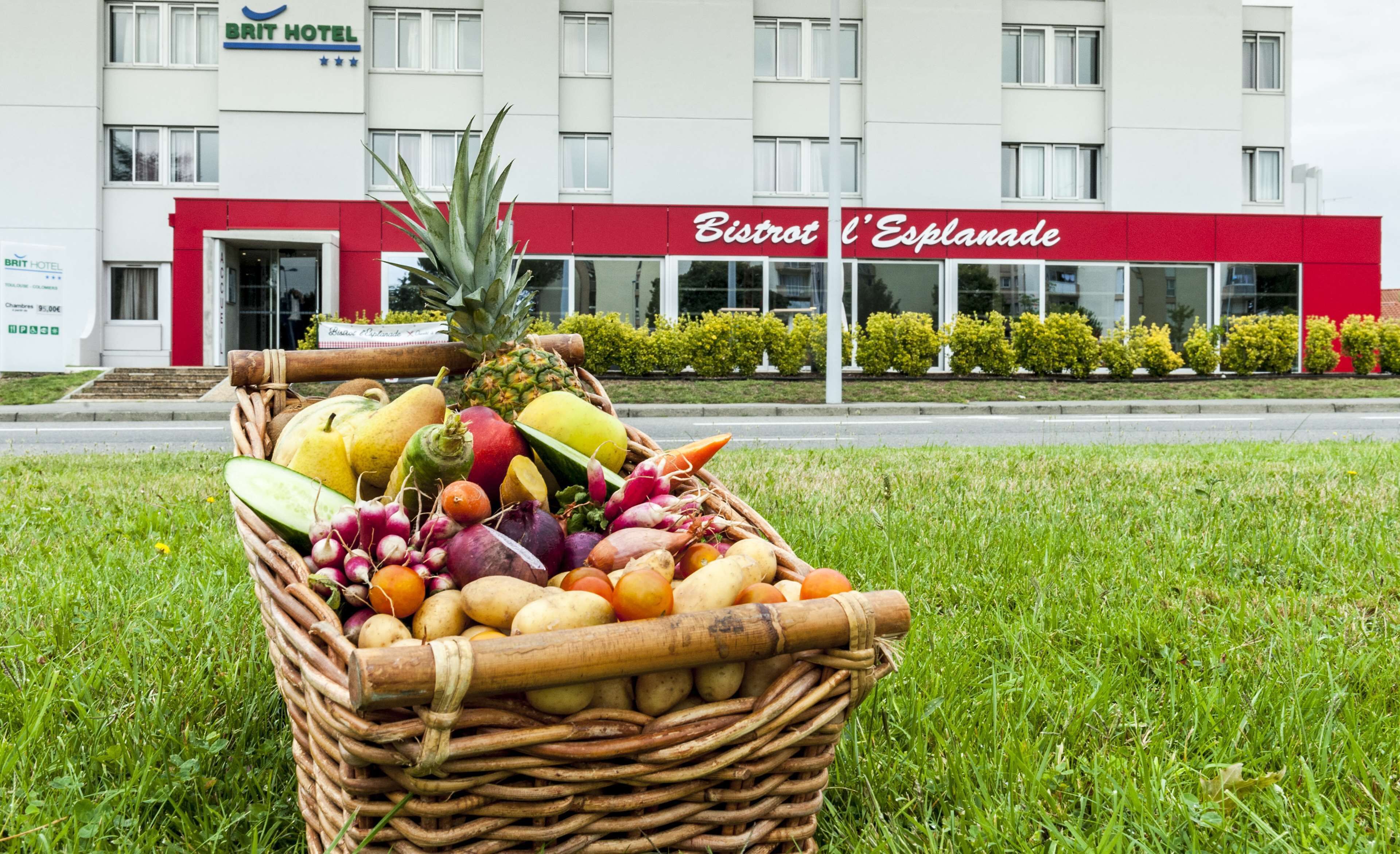 Foto - Brit Hotel Toulouse Colomiers – L’Esplanade
