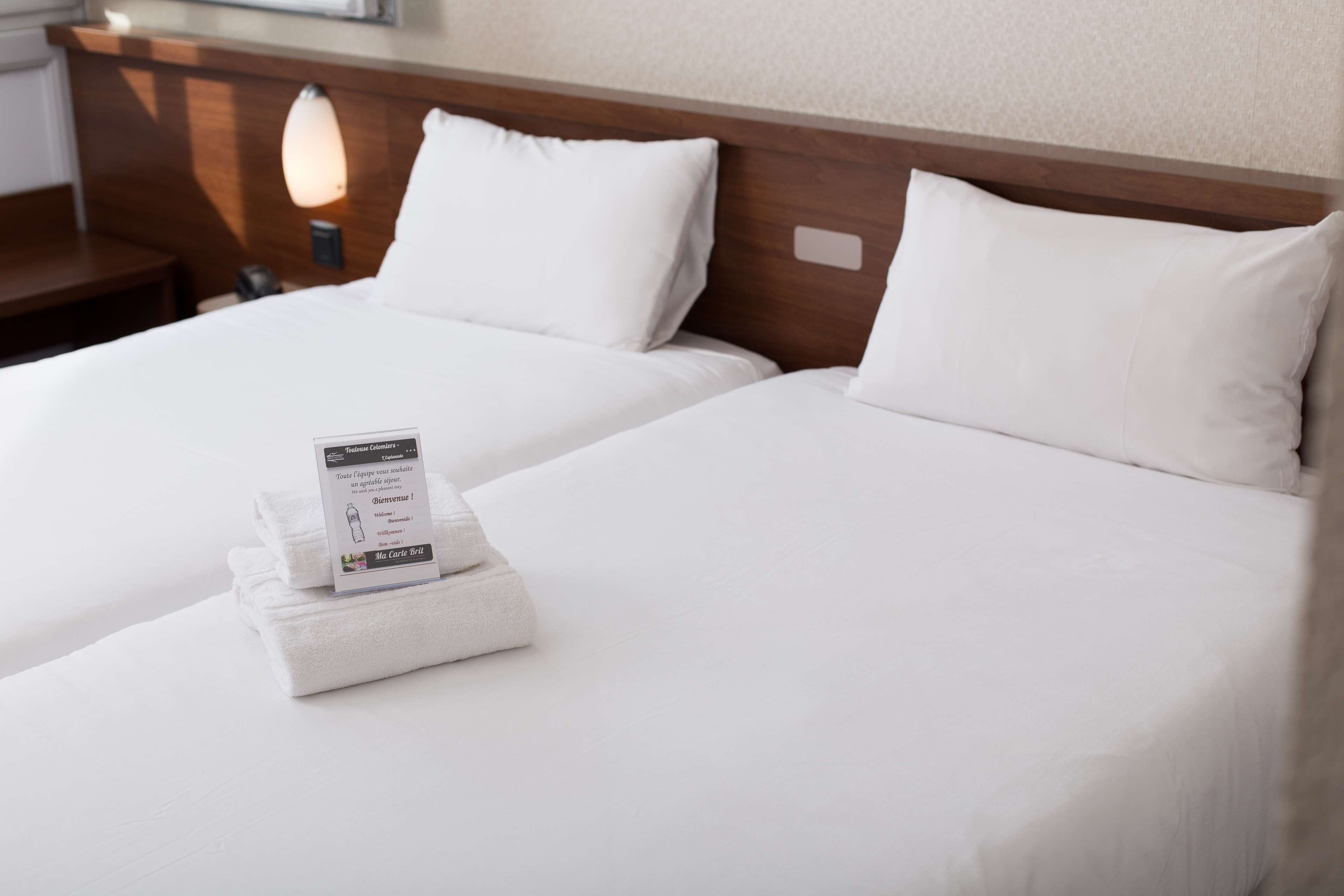 standard twin room | desk, soundproofing, iron/ironing board, free cots/infant beds