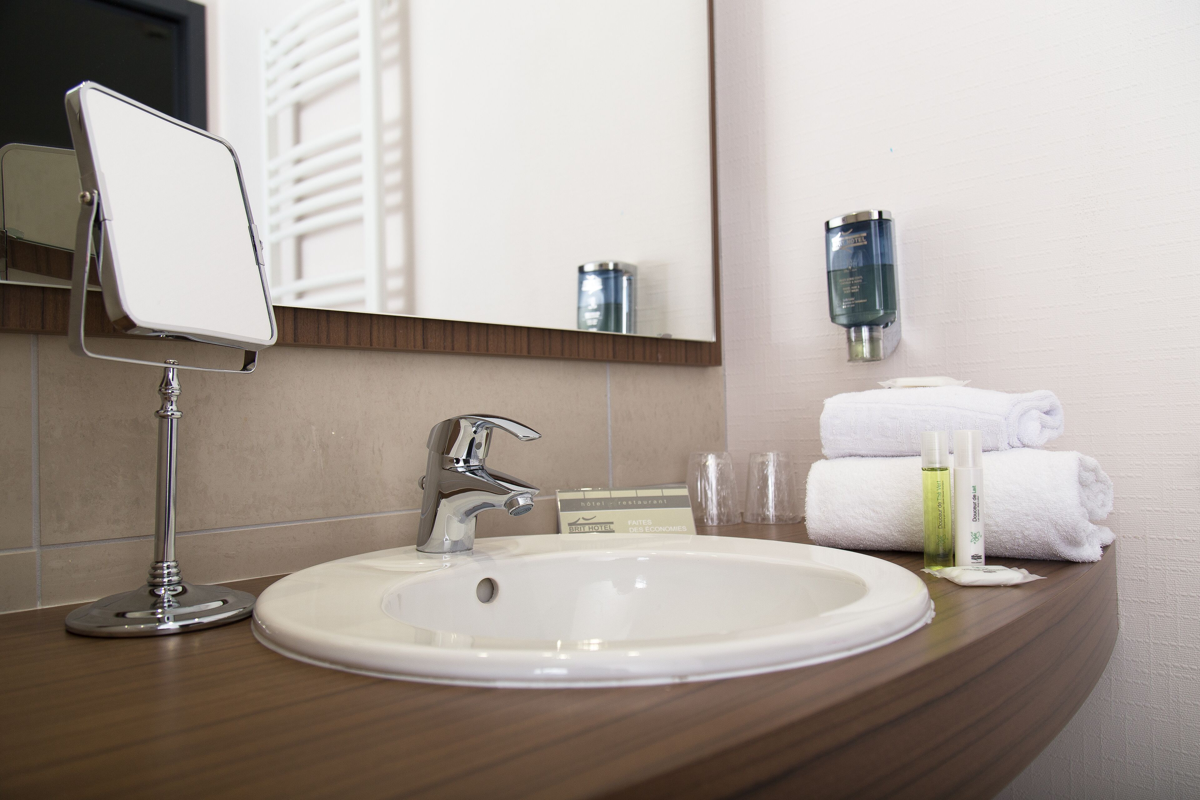 Foto - Brit Hotel Toulouse Colomiers – L’Esplanade