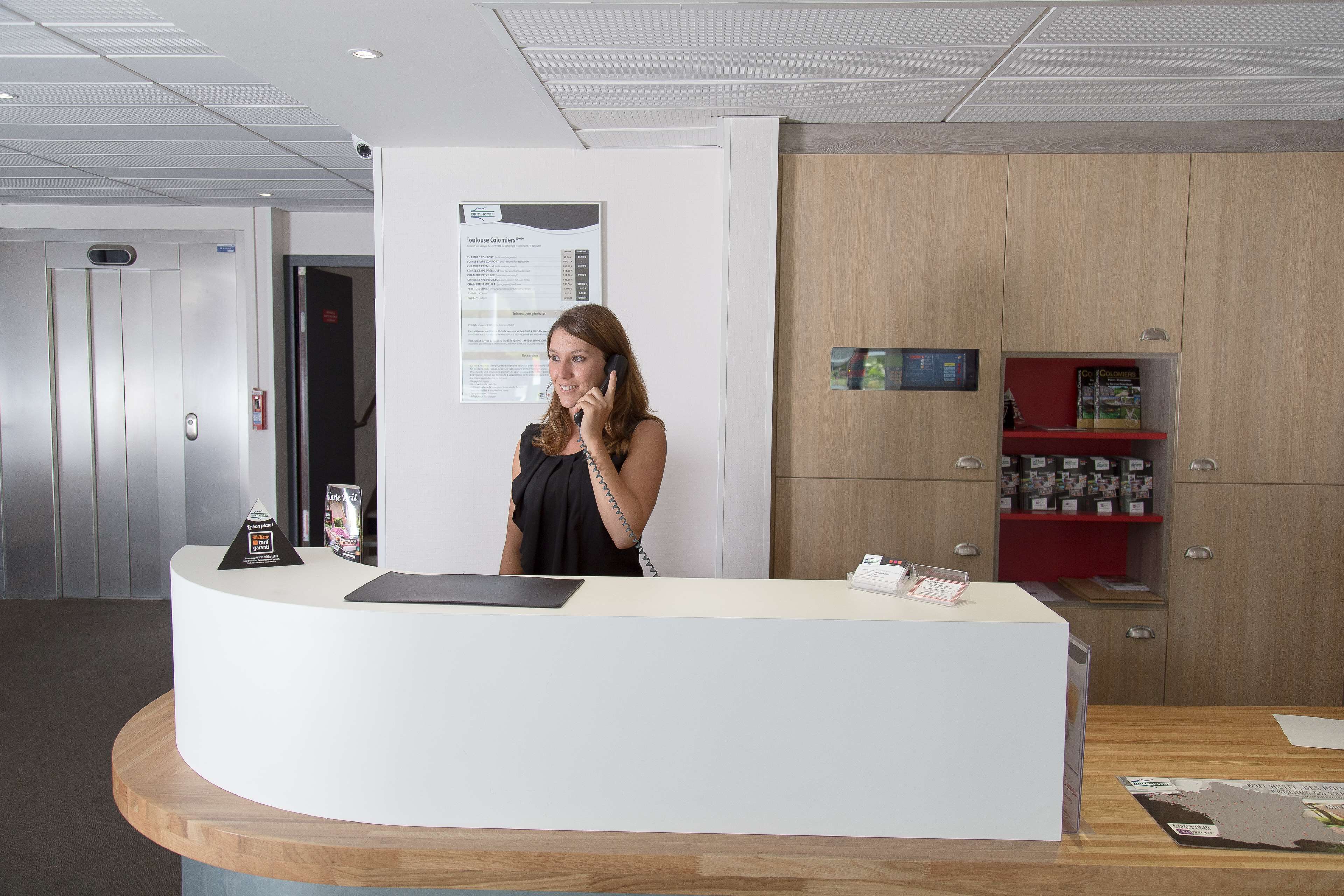 Foto - Brit Hotel Toulouse Colomiers – L’Esplanade