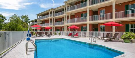 Piscina a l'aire lliure
