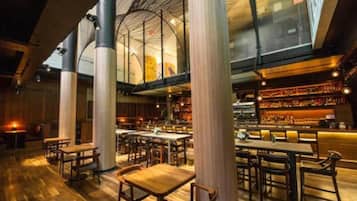 Breakfast, lunch, dinner served; American cuisine, garden views